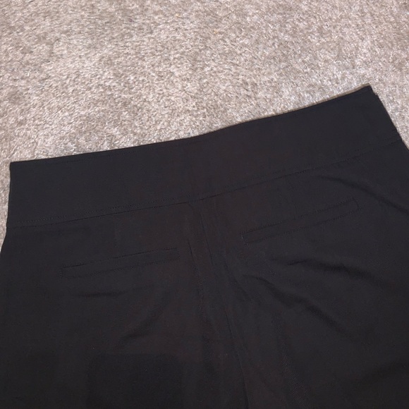 Carmen Marc Valvo Black Chain Link Shorts size 4 - Picture 10 of 10